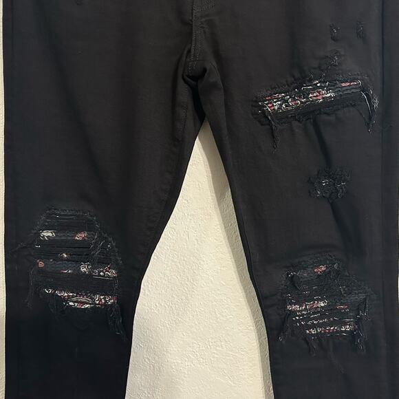 Amiri MX1 Bandana Ripped Patch Skinny Jeans Jet Black size 33 - Picture 3 of 9